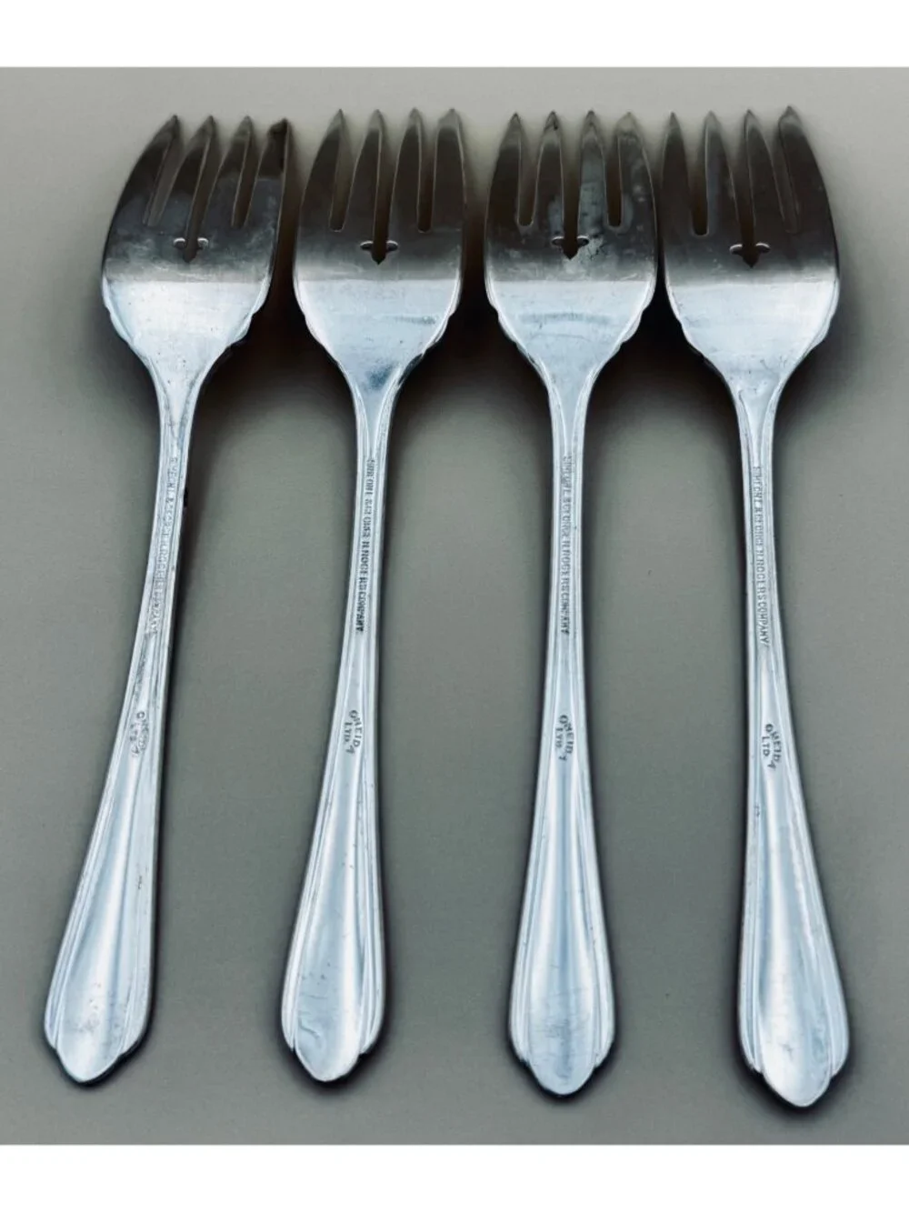 4 COUNTESS II Salad Forks Simeon L & George H Rogers Silverplate Oneida